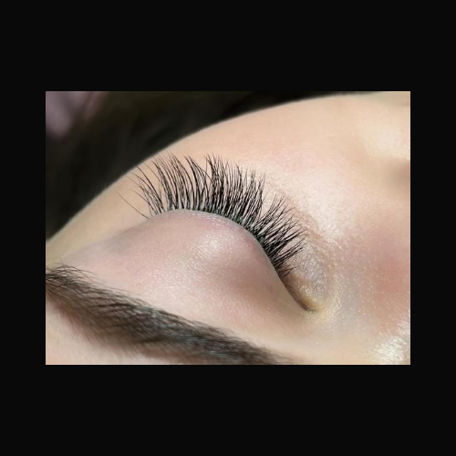 Natural  classic Lashes